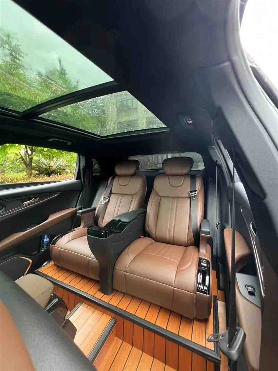 Lincoln Electric Seat